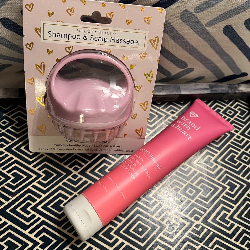 Brand With a Heart, OMG Smooth Leave in Conditioner and Scalp Massager bundle